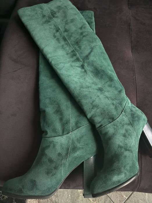 Дамски ботуши над коляното Естествен велур