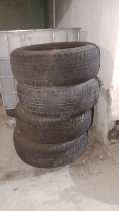 Продам резину!!!