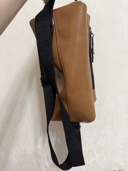 Продам женскую сумку