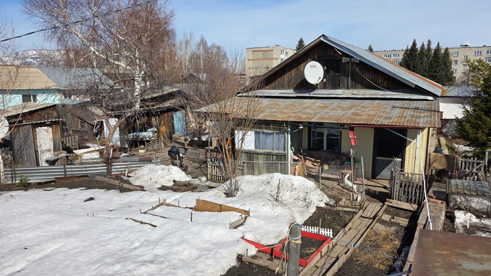 Продам дом в Шахтерском посёлке.