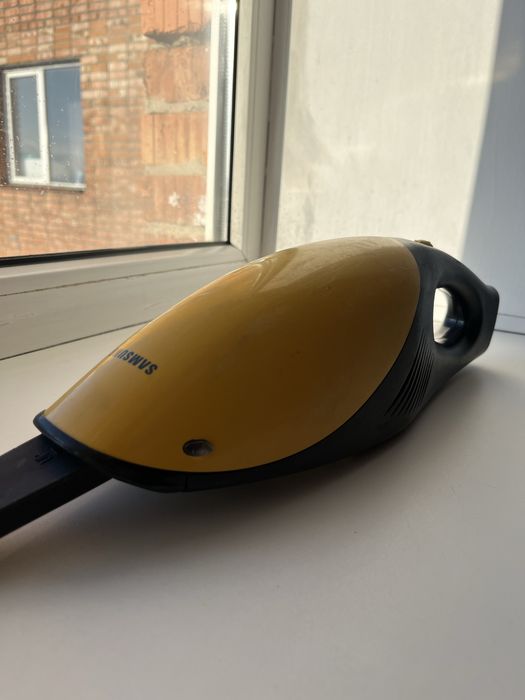 Автомобильный пылесос Samsung