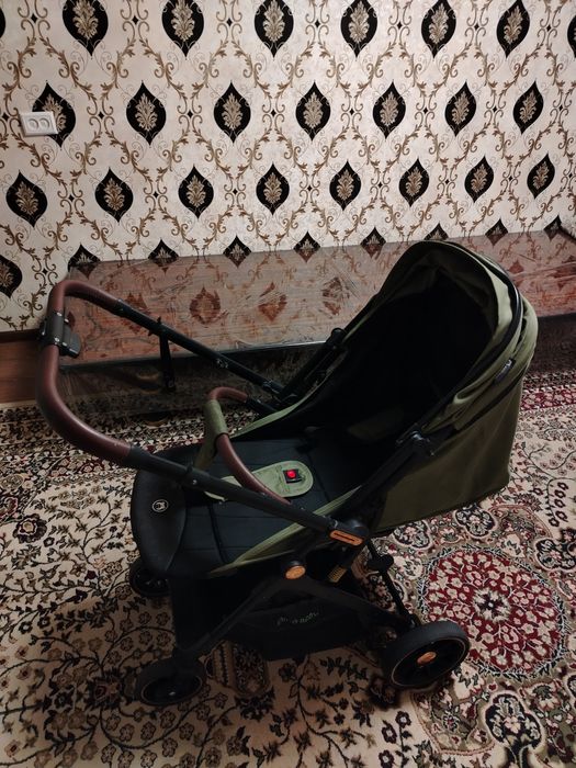 Детская коляска в хорошем состоянии