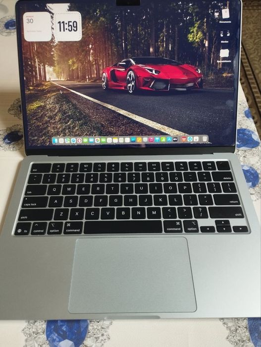 macbook air m4 16/256