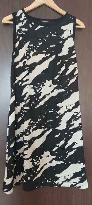 Дамска елегантна рокля Daphne