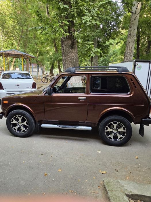 Niva 4x4 toza full