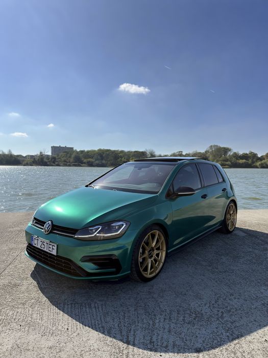 VOLKSWAGEN Golf 2018 — imagine 2