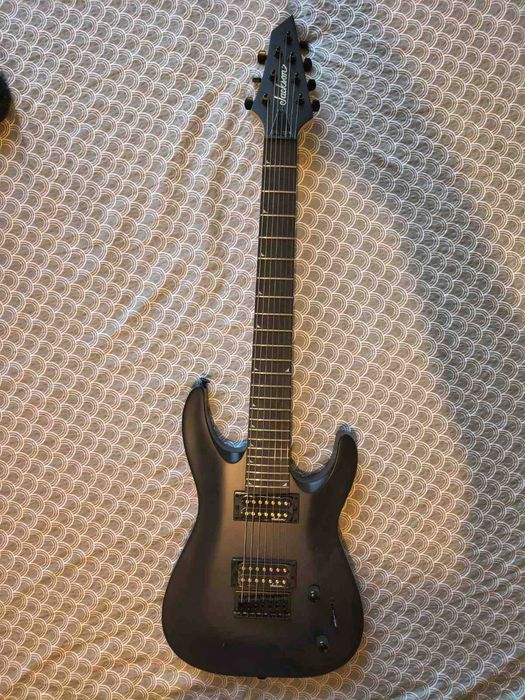 7-струнна Електрическа китара Jackson JS22-7 Dinky