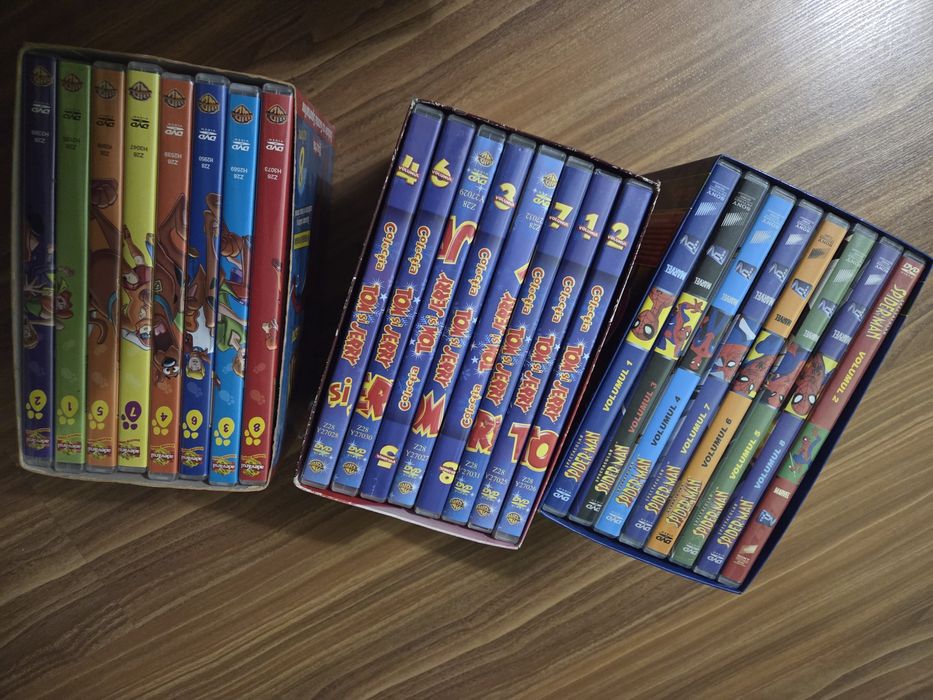 Player portabil Panasonic DVD-LS83
Dimensiune