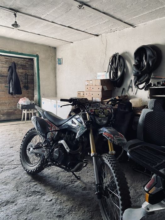Продам эндуро 250 куб