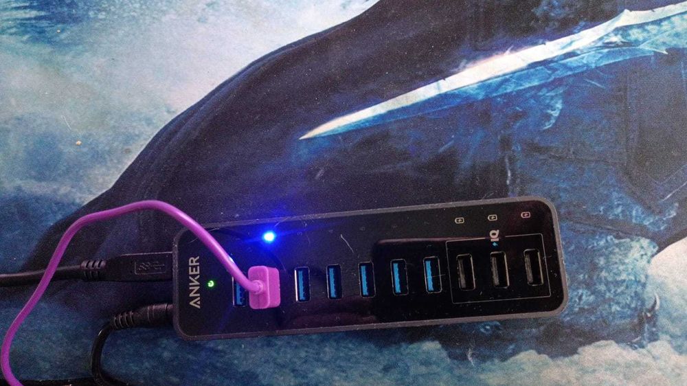 logitech dinovo mini , hub usb 3, USB  PS4 Apple TV ,samsung allshare