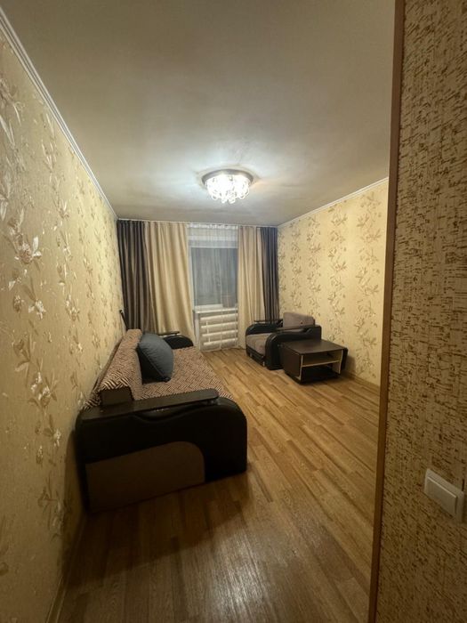 Продам трехкомнатную квартиру