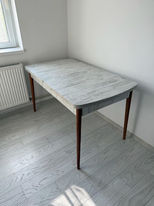 Masă extensibilă sufragerie / bucătărie