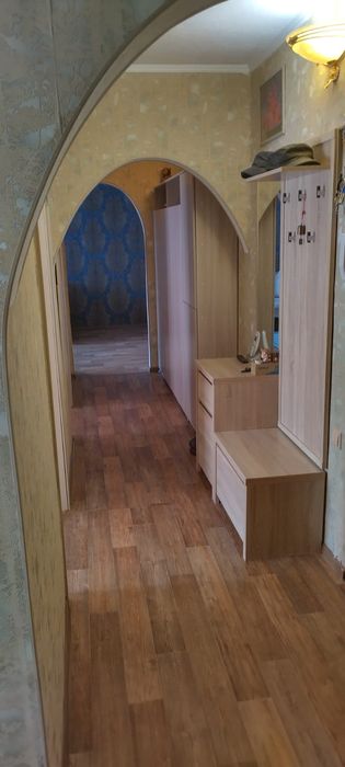 Продам трёх комнатную кваритиру