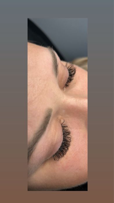 Наращивание  ресниц