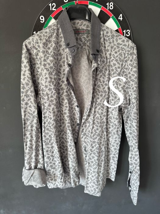 Панталони и Ризи