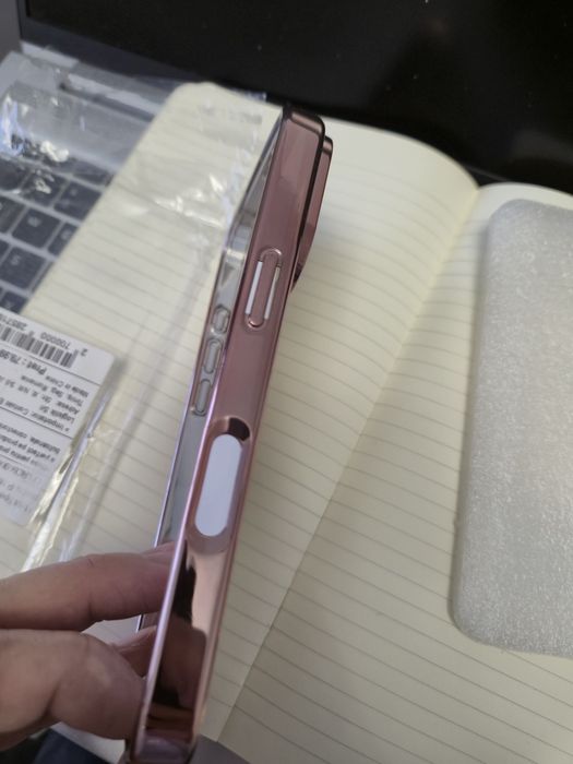 Husa iPhone 16 Pro - Produs nou