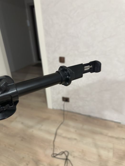 Профессиональный штатив