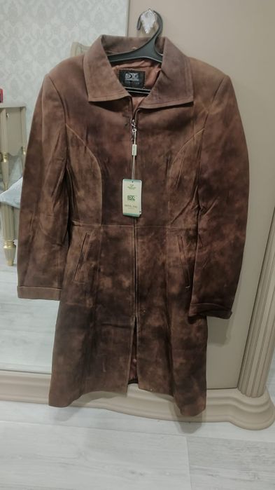 Кожанки хорошие новые.