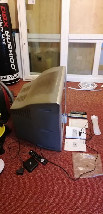 Телевизор PHILIPS