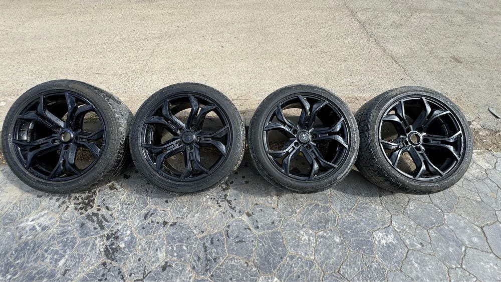Продам комплект с диской