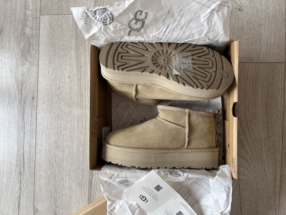 Ugg Mini Platform