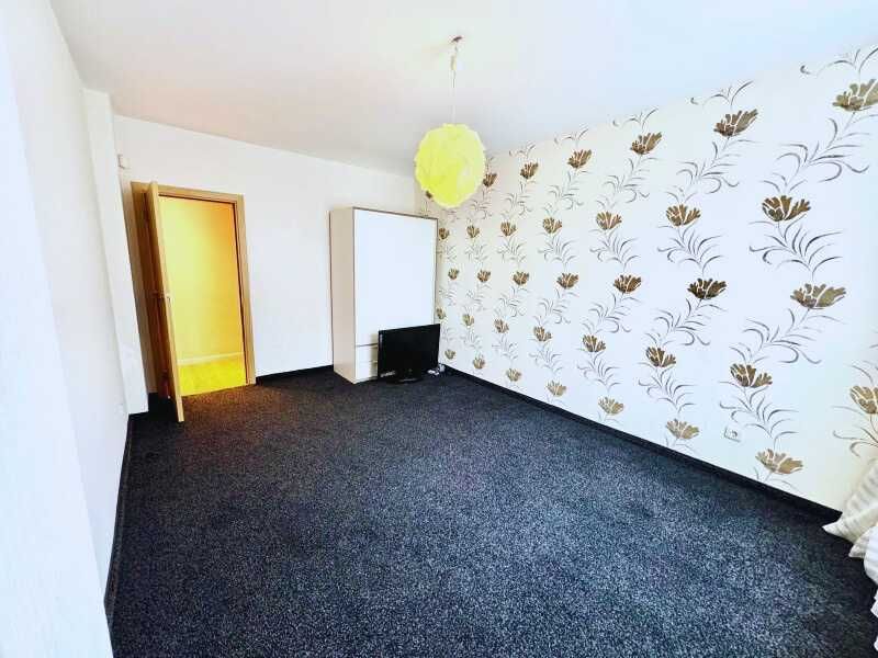 Дава се под наем Тристаен апартамент в София, Витоша - 109 кв.м за 1224 € - Снимка #5