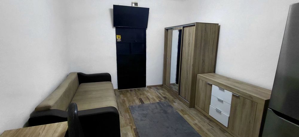 Garsoniera de închiriat ASTRA