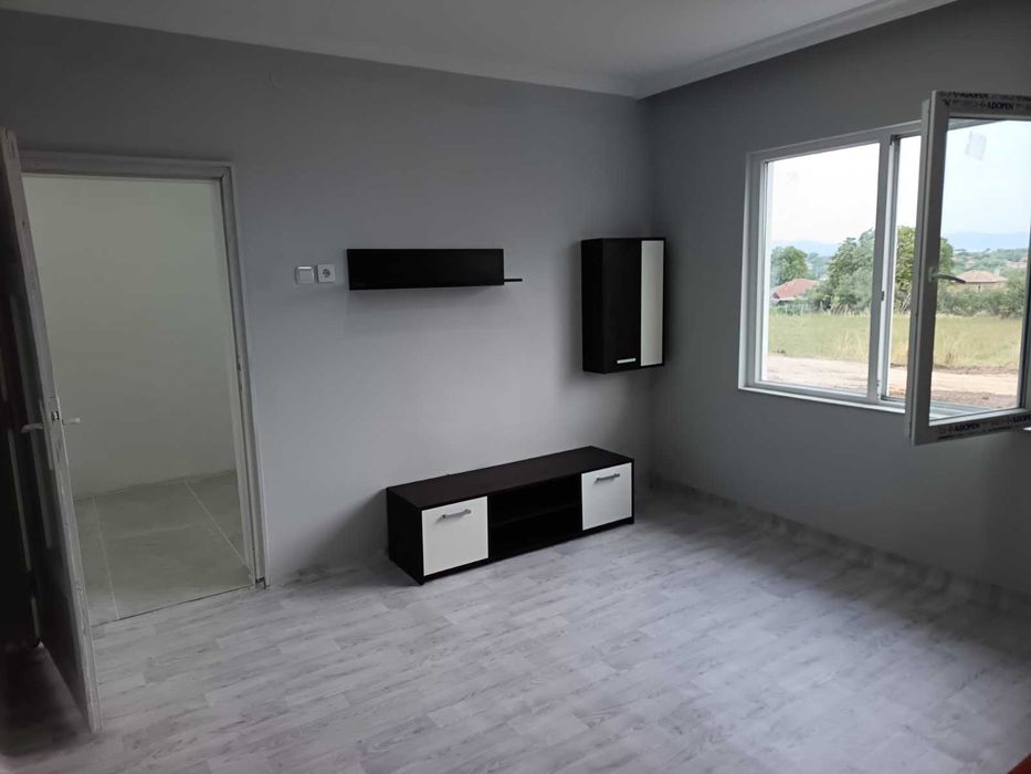 Продава се Къща в с. Татарево, Област Пловдив - 100 кв.м за 561 €/кв.м - Снимка #4