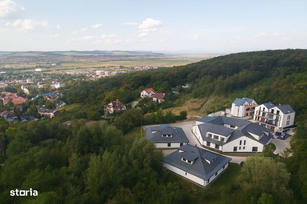Apartament  NOU 2 camere Platoul Cornesti / UMF / mobilat / Parcare