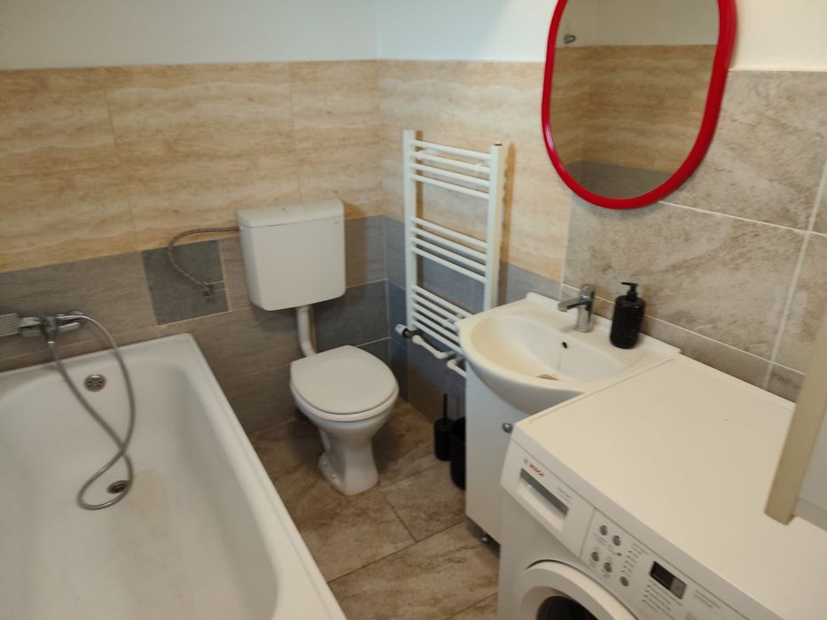 Garsoniera  de inchiriat pe Zamca