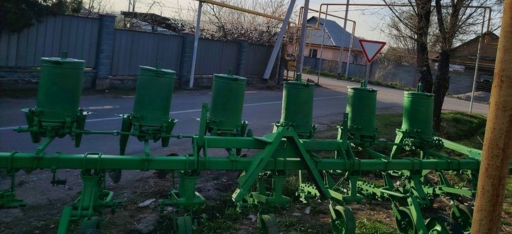 Продам культиватор советский