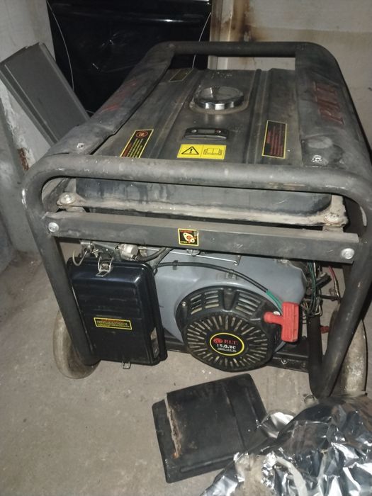 продам генератор PIT 6000 кВ.(требуется ремонт и обслуживание)