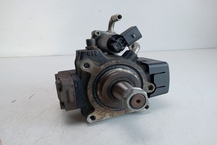 Pompa inalte   Pompa inalta presiune 03L130755 Audi Q5 8R seria