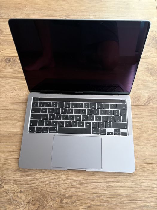 apple macbook Pro M1 2020