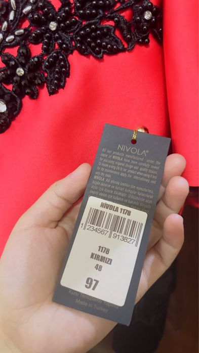 Kofta yubka  troyka yangi kiyilmagan