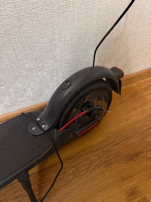 Xiaomi Mi Electric Scooter Pro (original)