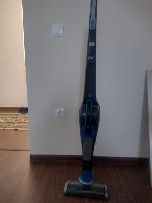 Vand Aspirator vertical black & decker