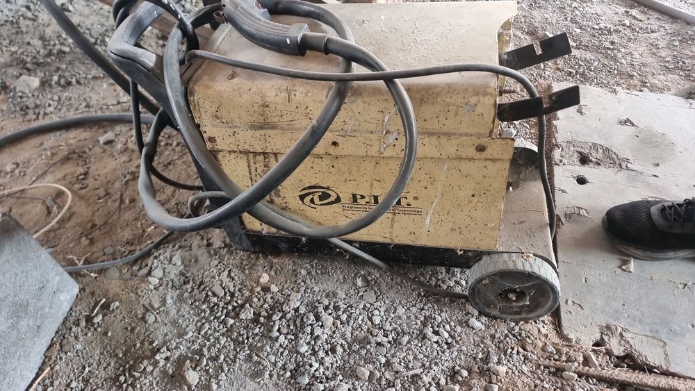 Продам кемпи (полуавтомат)