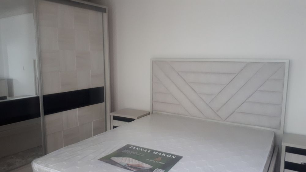 Дом продаётся.  待售房屋