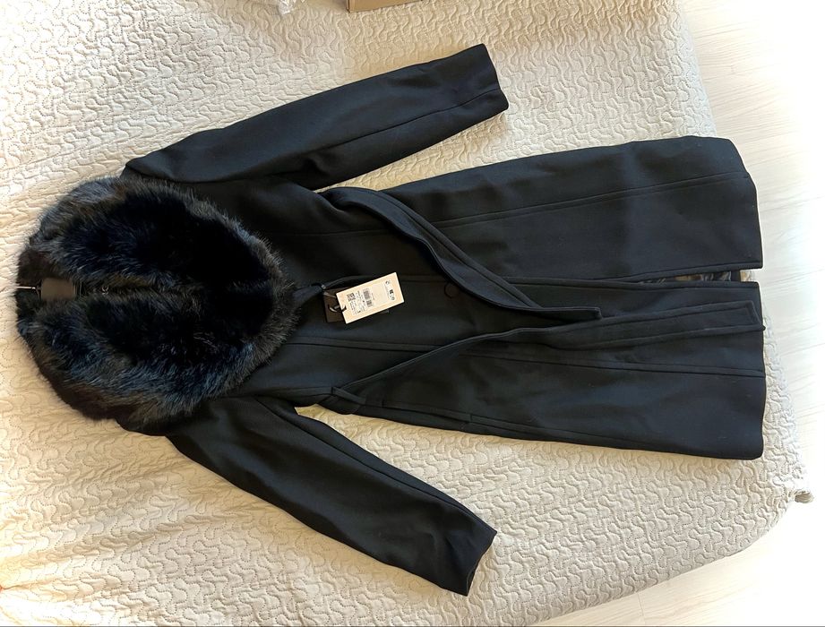 Черно палто Mango S- р-р