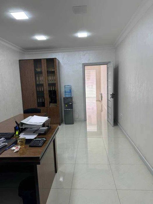 Продаётся Нежилое! Юнусабад-9   ВДОЛЬ ДОРОГИ  70м2, С Арендатором