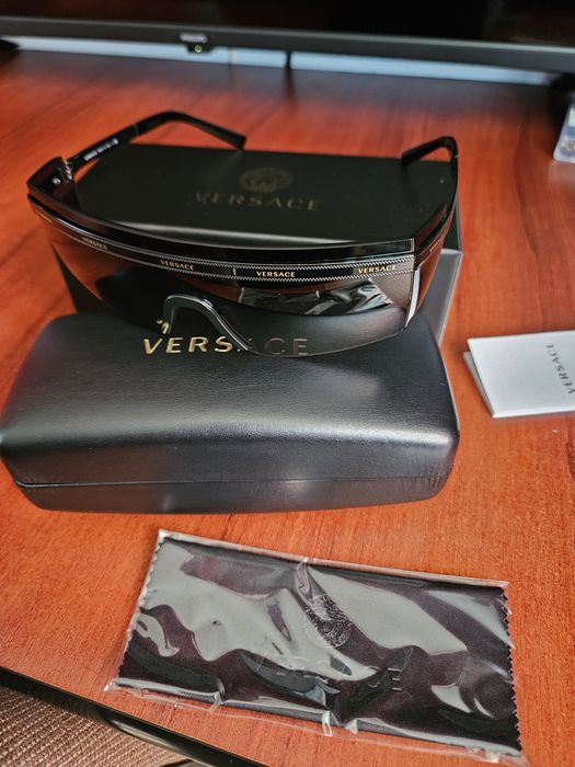 Ochelari de Soare VERSACE Shield - Produs original, super preț