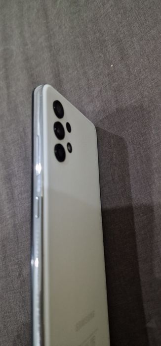 Продам смартфон Samsung