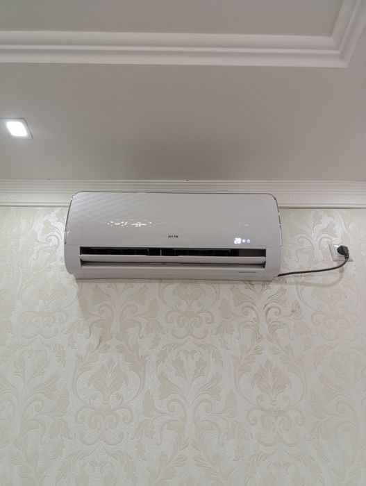 Кондиционер 12 AUX без инвертер