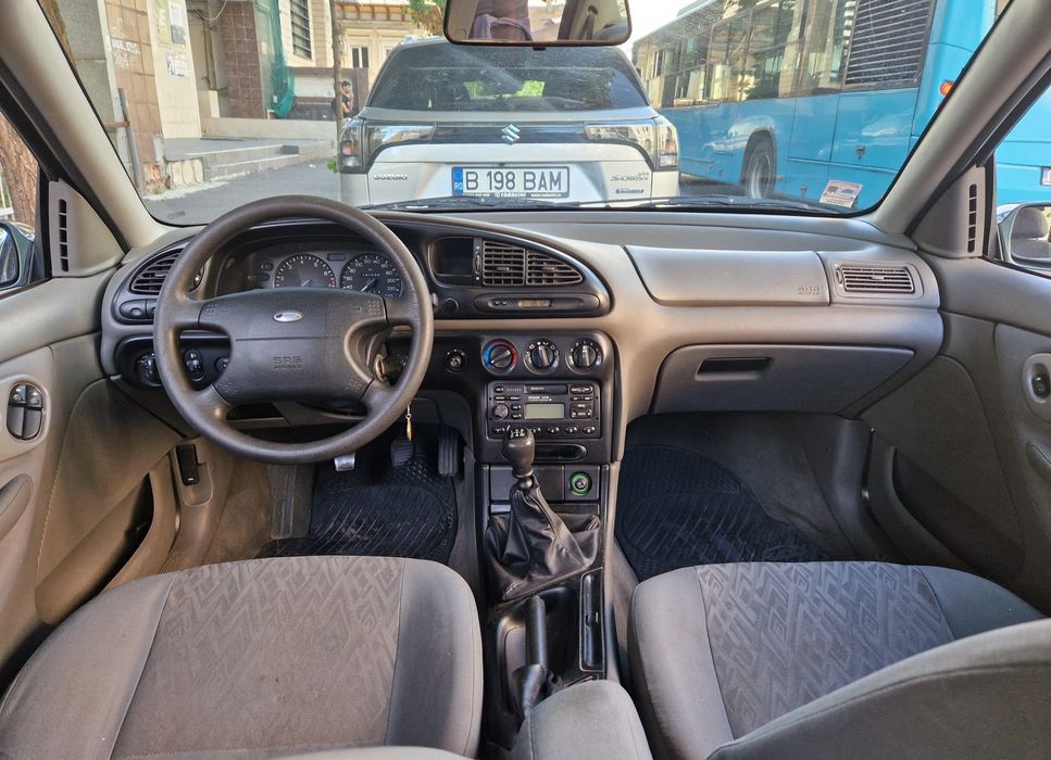 Ford Mondeo , schimb  cu Aixam , trotineta electrica  fiscal,  itp , aer conditionat