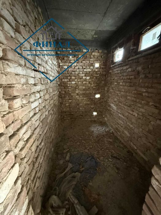 Продава се Промишлена сграда в с. Памукчии, Област Шумен - 813 кв.м за 189 €/кв.м - Снимка #17