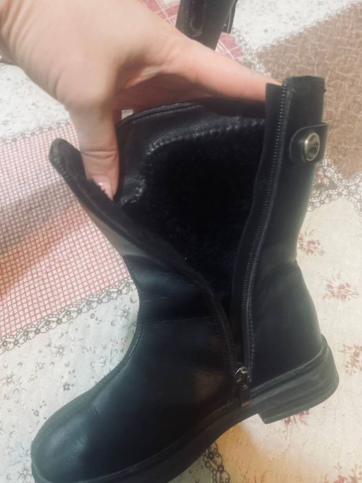 Продаются детские сапожки 31 размер