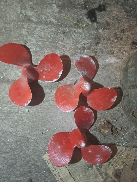 Винт на мотор Вихрь