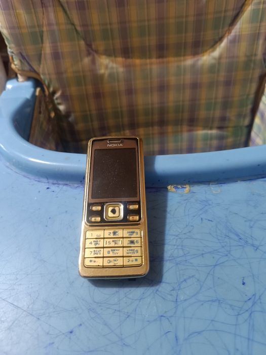Телефон Нокиа 6300
