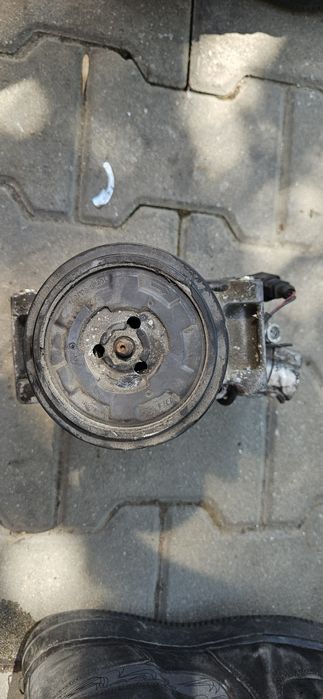 Компресор климатик за Audi a4 b8